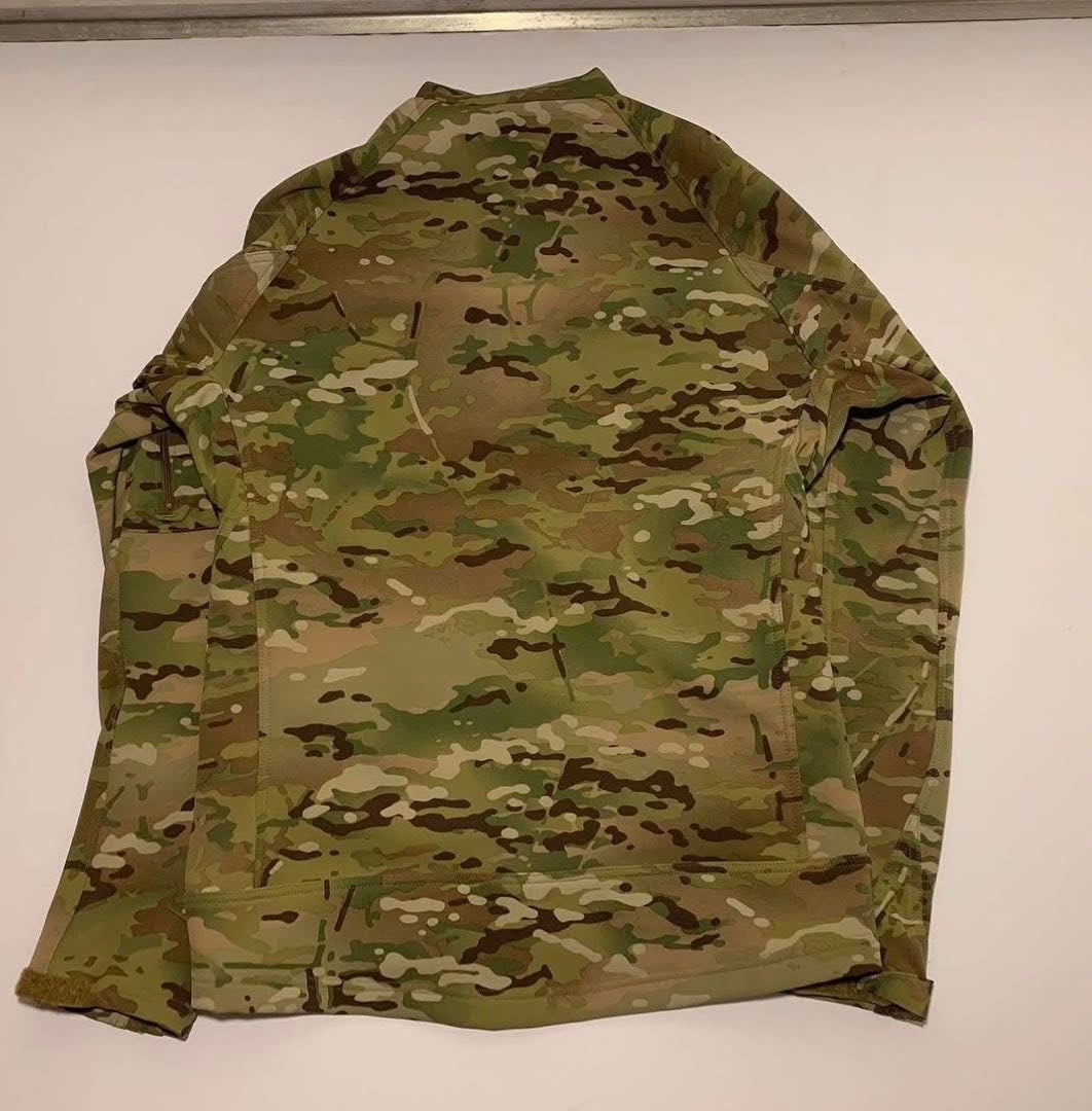 Beyond Clothing A5 Cadre Multicam Jacket. Size Large.